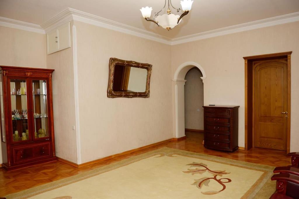 Your Cozy Place Tbilisi Exterior photo