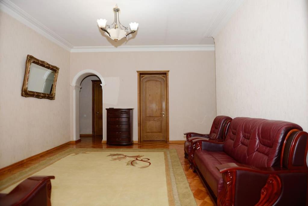 Your Cozy Place Tbilisi Exterior photo